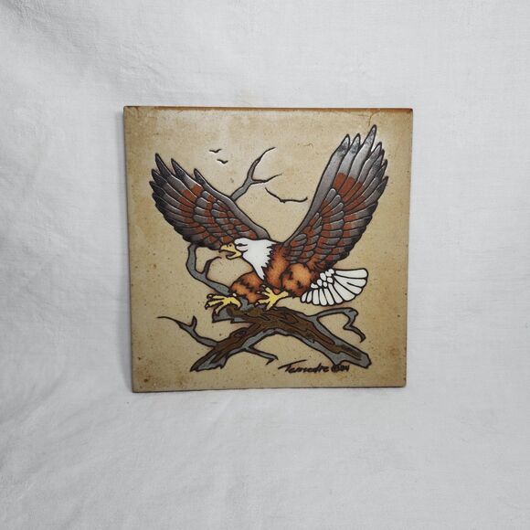Vintage Signed Cleo Teissedre Bald Eagle 1984 Clay Tile Wall Plaque Trivet - Picture 1 of 7